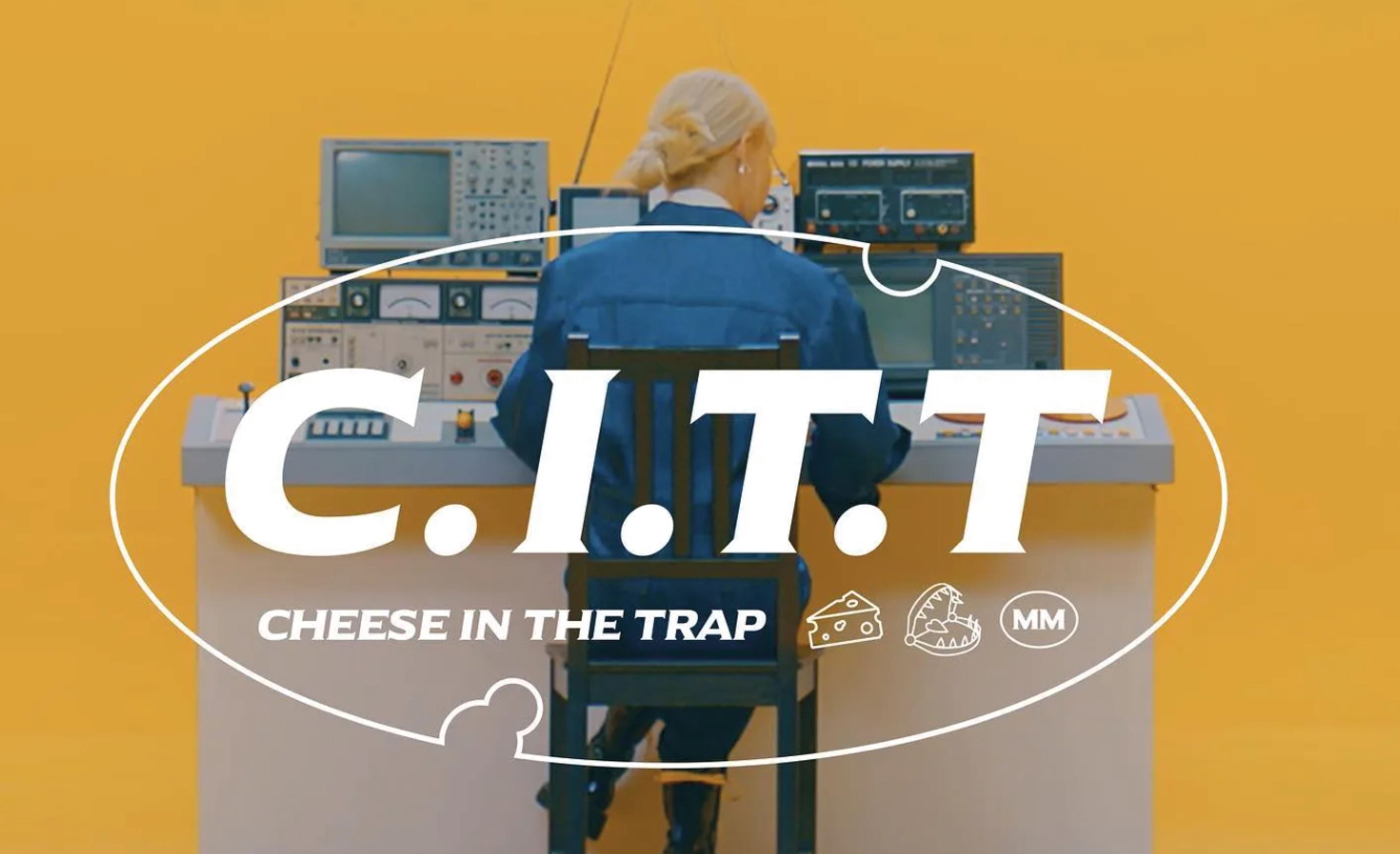 Moonbyul gibt Einblicke in ihr neues Album "C.I.T.T"!