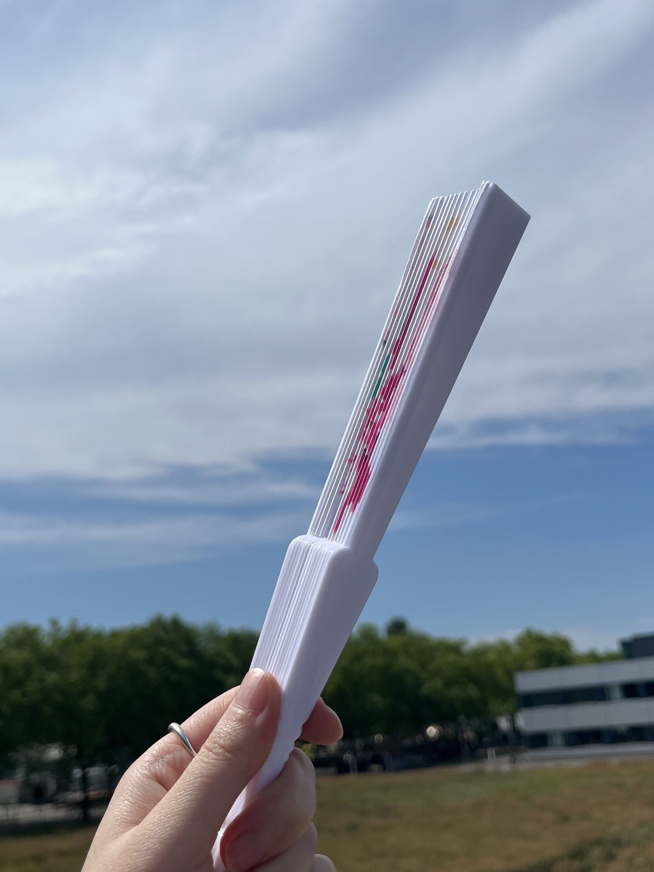 NOLAE LIMITED - FOLDING FAN Nolae