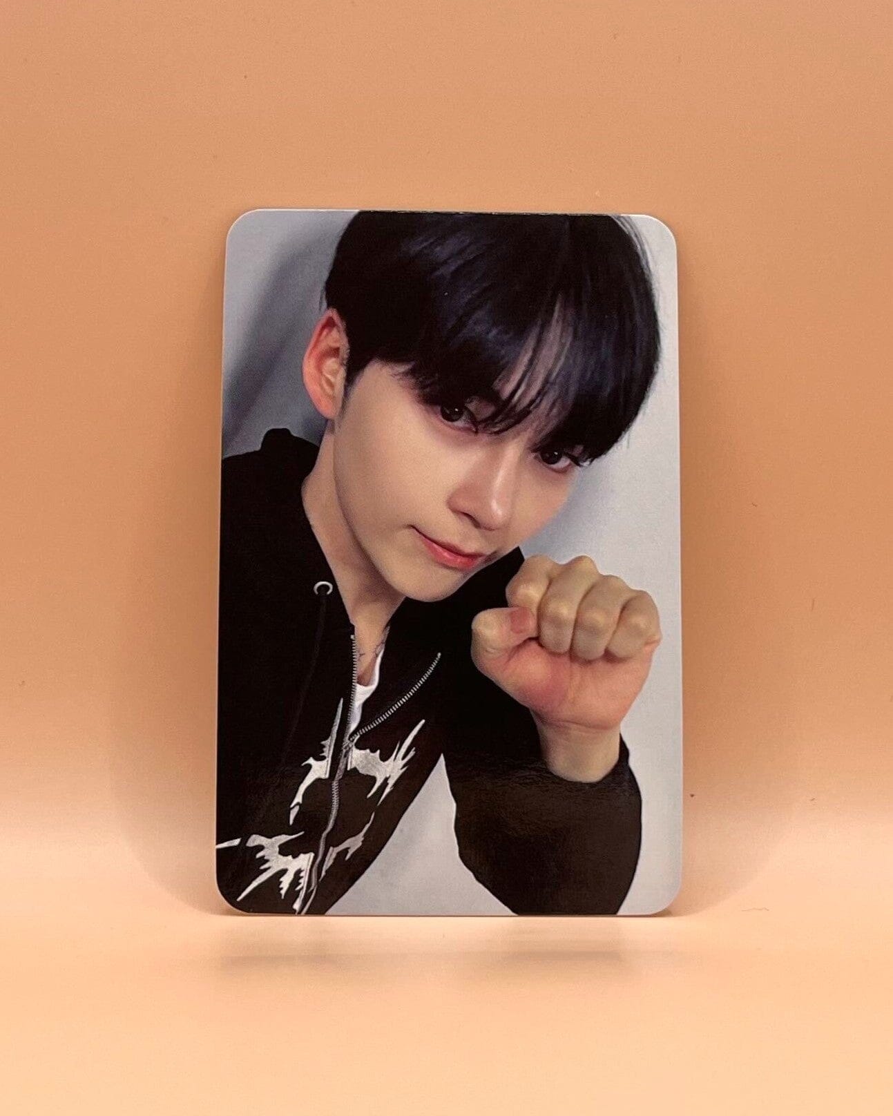 ZEROBASEONE (ZB1) - MELTING POINT (2nd Mini ALBUM) - Apple Music POB Photocard Nolae